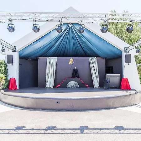 מלון דירות Bluesea Club Martha's 4*